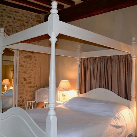 14Th Century Priory In Pressigny Bed and Breakfast Pressigny  Exteriör bild